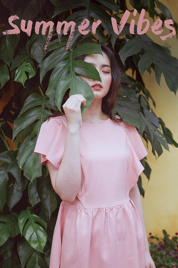 CECI CELA