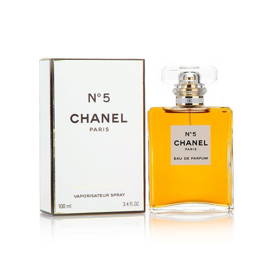 Tròn House | Chanel khẳng định chất “ Pháp” mê hoặc trong video sản