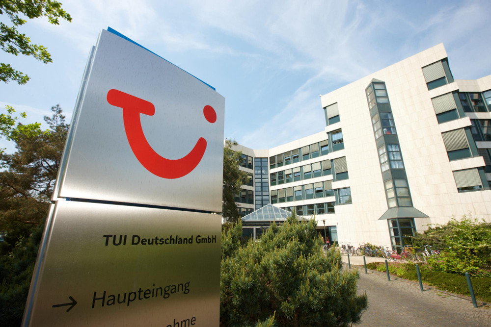 TUI
